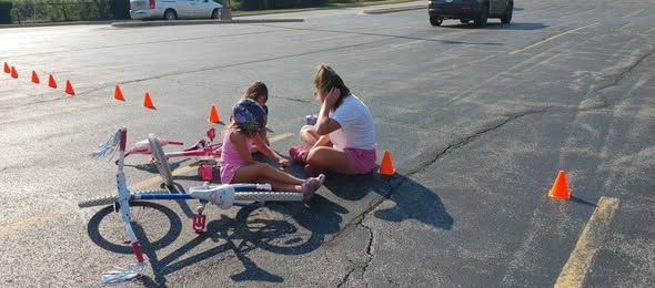 SB_decorate_and_ride-529966447_122157292580744108_8930089189339871197_n
